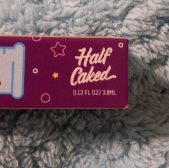 Super Glazed Half Caked Lip Creme- 0.13 fl oz/3.8 ml BNIB - Picture 3 of 9